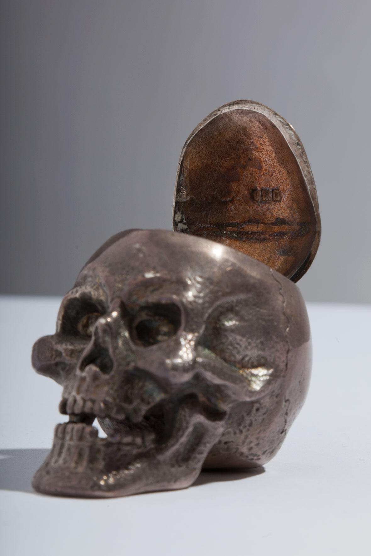 Skull Inkwell